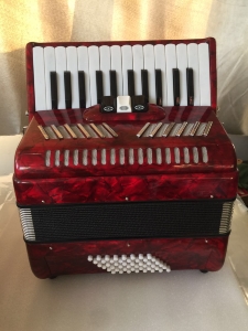 ACCORDEON 48B - couleur ROUGE Marbré