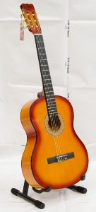 GUITARE CLASSIQUE 39" // CLASSICAL GUITAR 39"